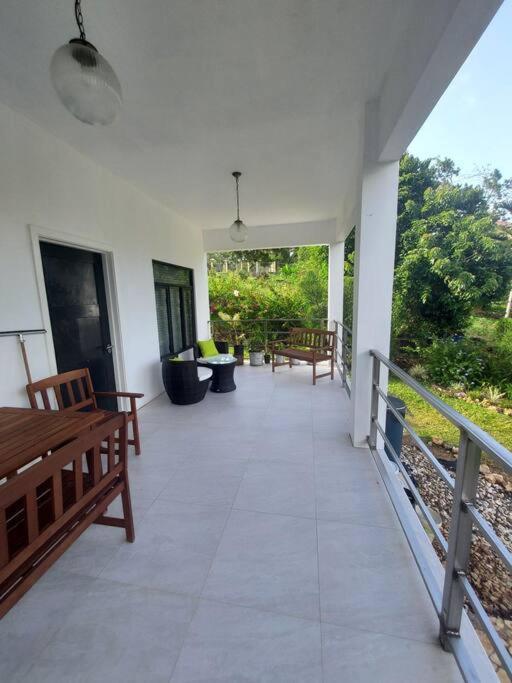 The Willow Apartment Ocho Rios Esterno foto