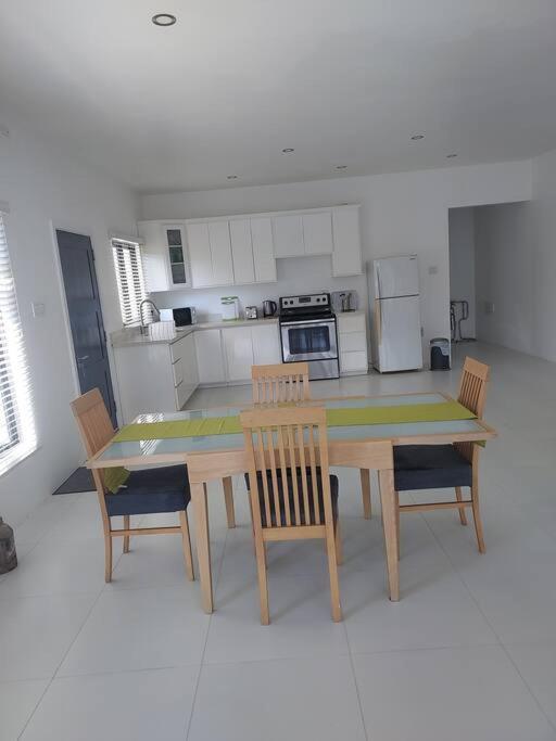The Willow Apartment Ocho Rios Esterno foto